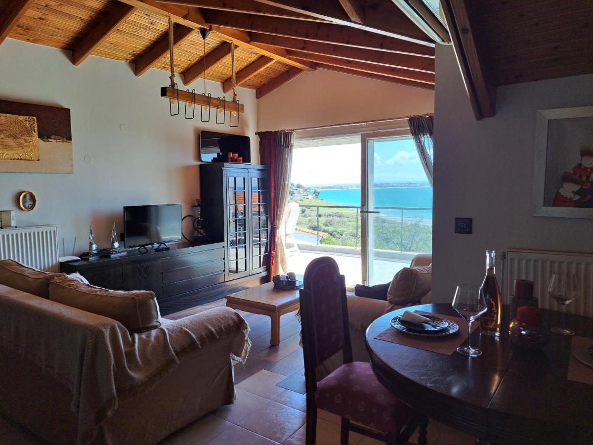 Attic Apartman Néa Mudaniá Kültér fotó